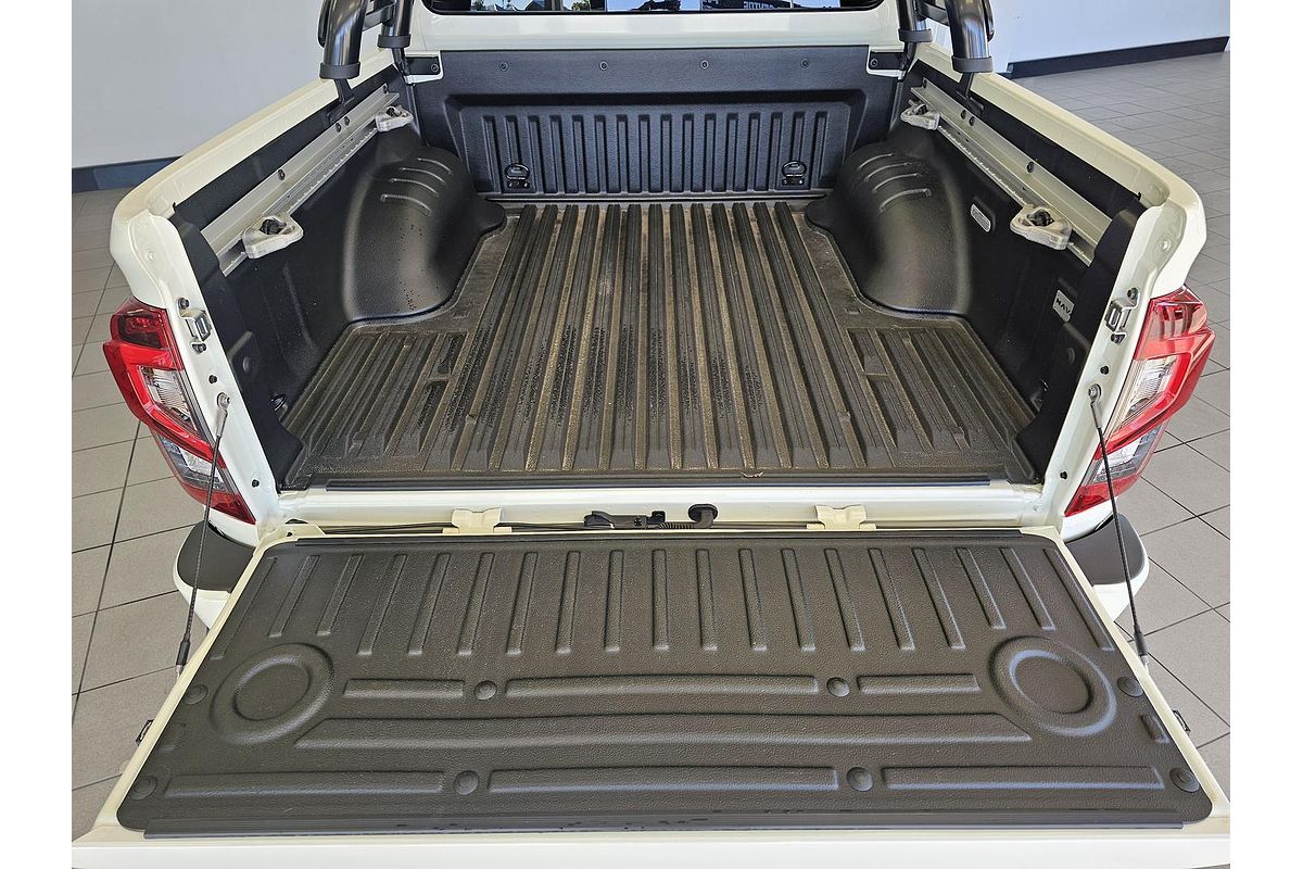 2023 Nissan Navara PRO-4X Warrior D23 4X4