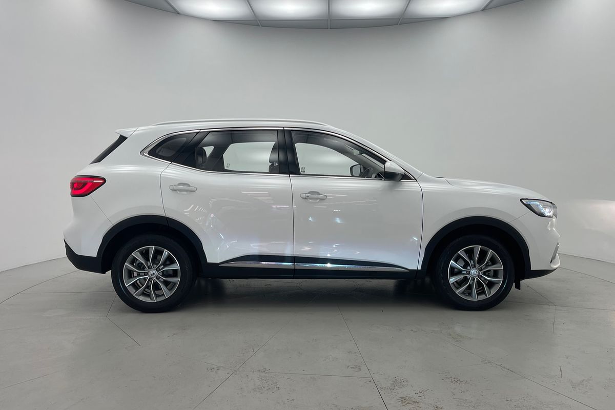2022 MG HS Vibe SAS23
