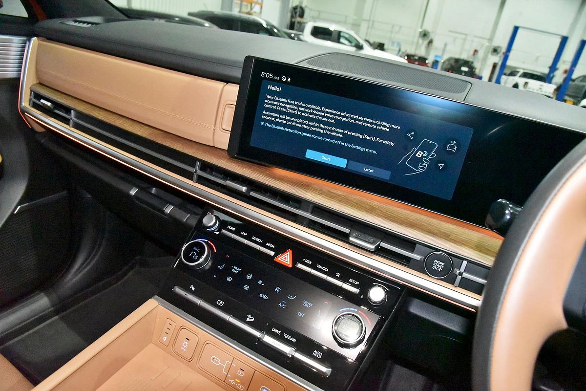 2024 Hyundai Santa Fe Hybrid Calligraphy MX5.V1