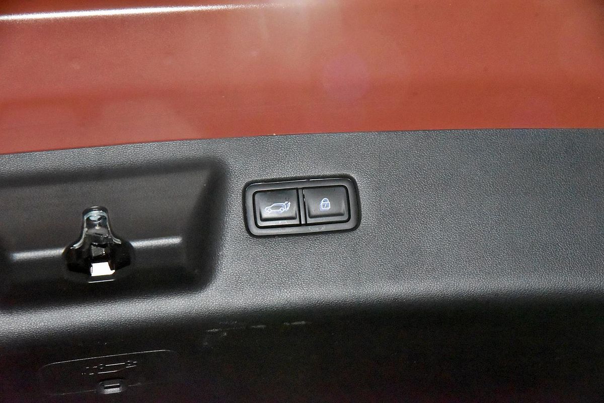 2024 Hyundai Santa Fe Hybrid Calligraphy MX5.V1