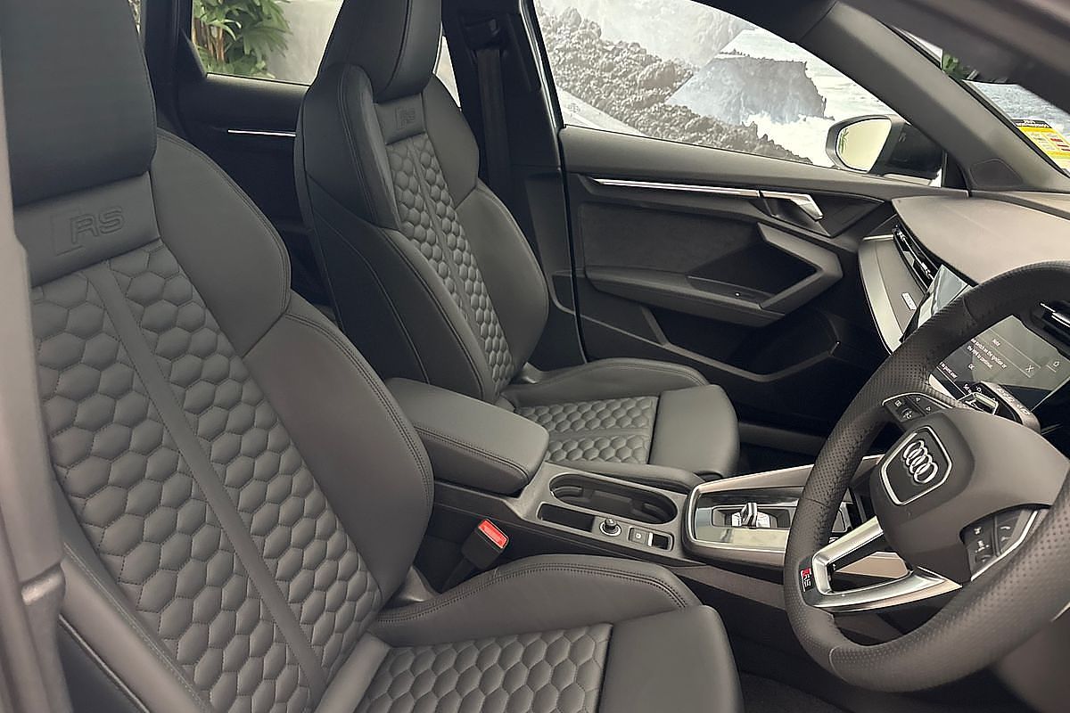 2024 Audi RS3 GY