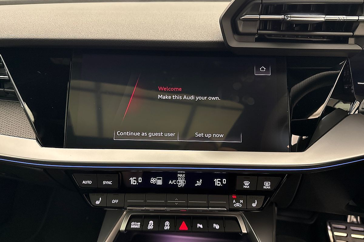 2024 Audi RS3 GY