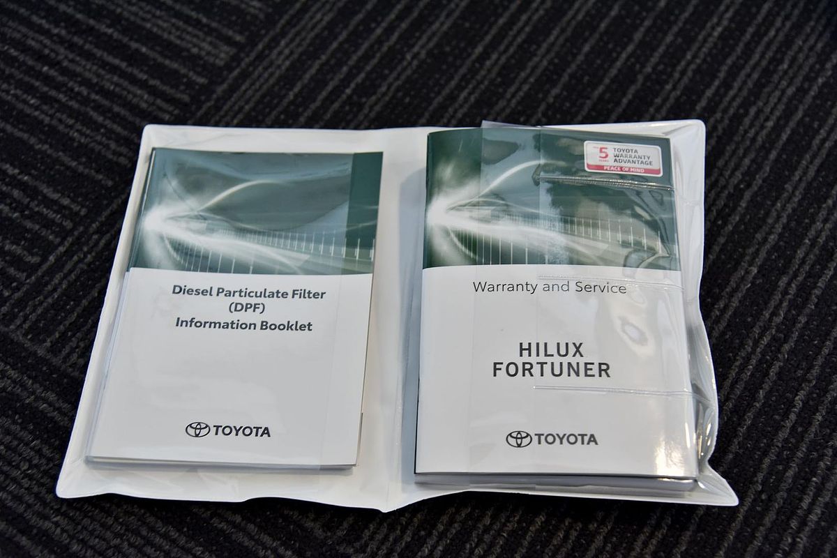2020 Toyota Hilux SR5 GUN126R 4X4