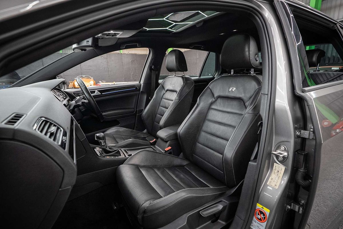 2014 Volkswagen Golf R 7