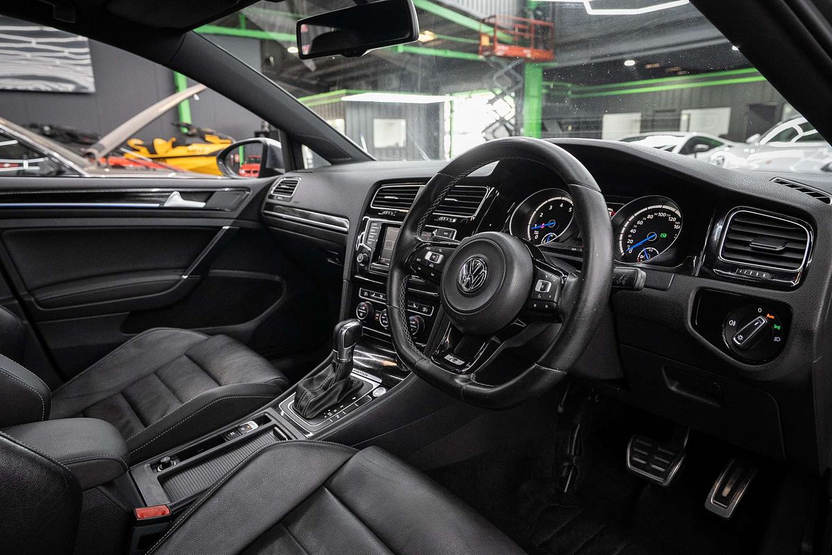 2014 Volkswagen Golf R 7
