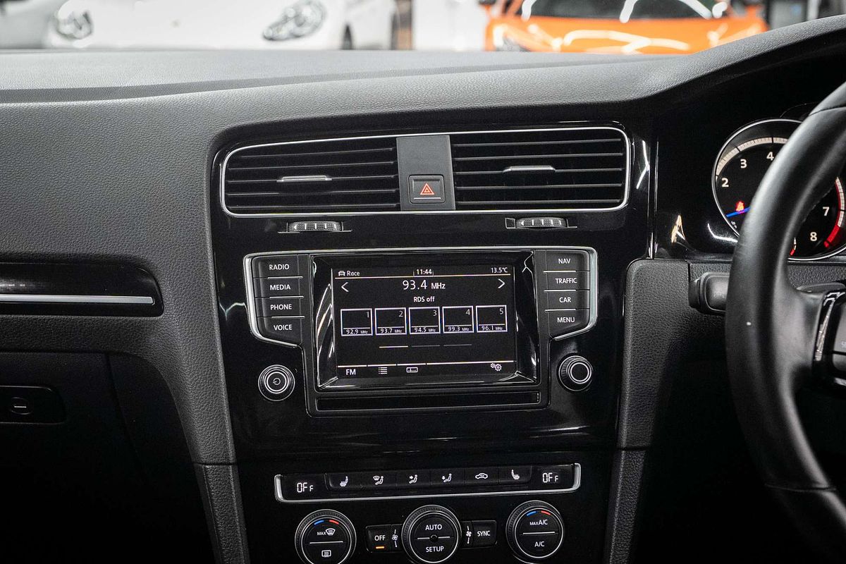 2014 Volkswagen Golf R 7
