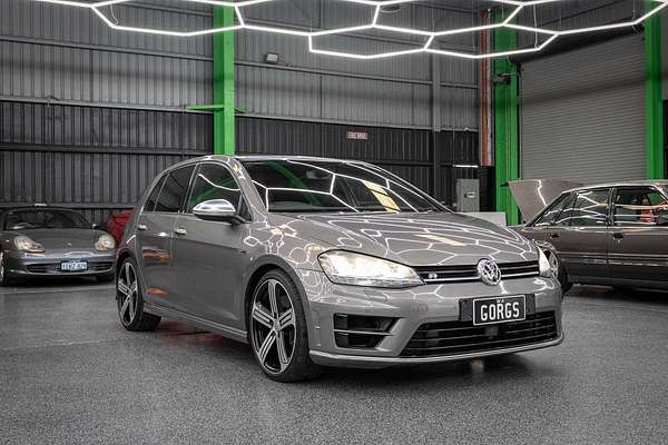 2014 Volkswagen Golf R 7