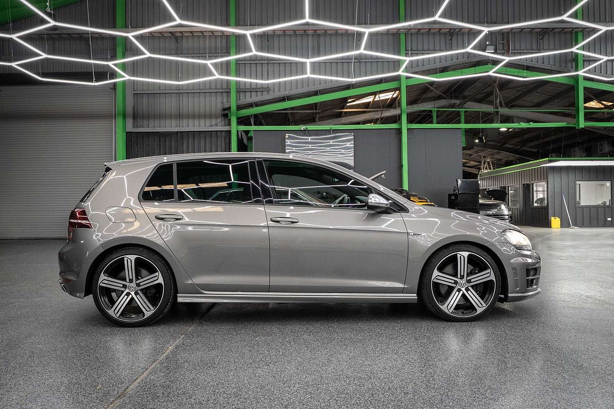 2014 Volkswagen Golf R 7