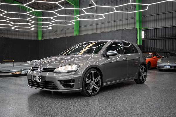 2014 Volkswagen Golf R 7