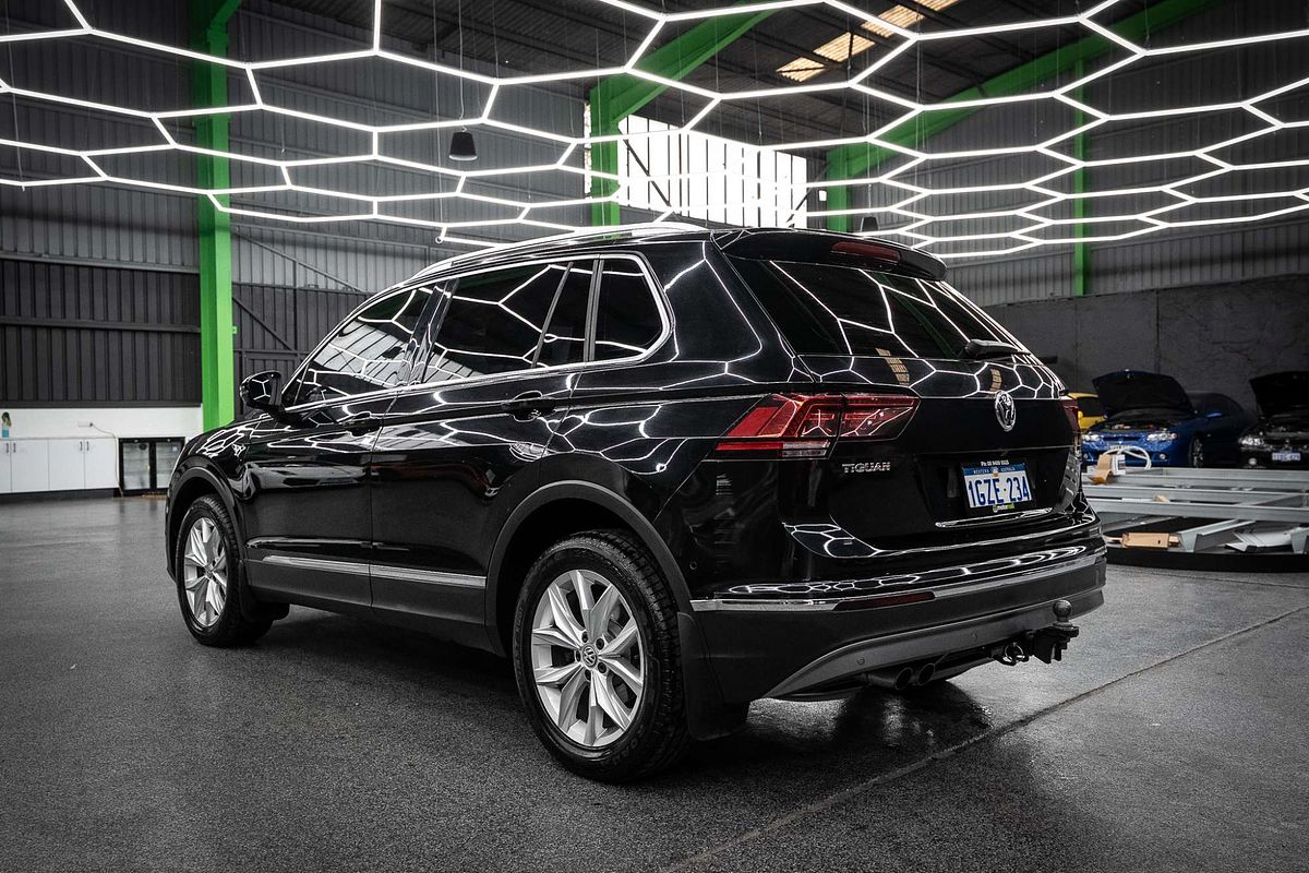 2016 Volkswagen Tiguan 140TDI Highline 5N