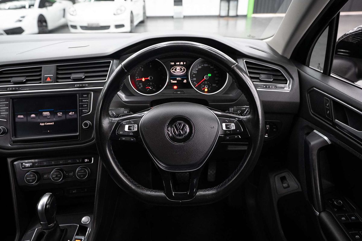 2016 Volkswagen Tiguan 140TDI Highline 5N