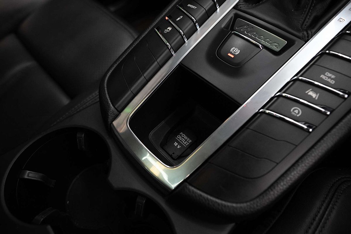 2017 Porsche Macan S Diesel 95B