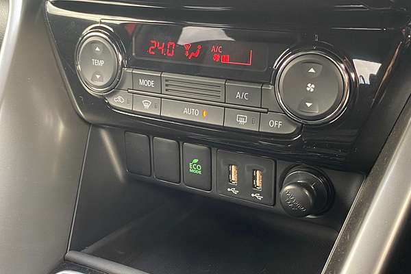 2024 Mitsubishi Eclipse Cross Black Edition YB