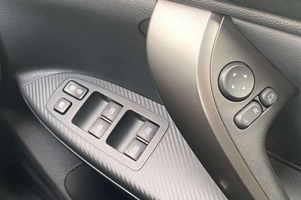 2024 Mitsubishi Eclipse Cross Black Edition YB