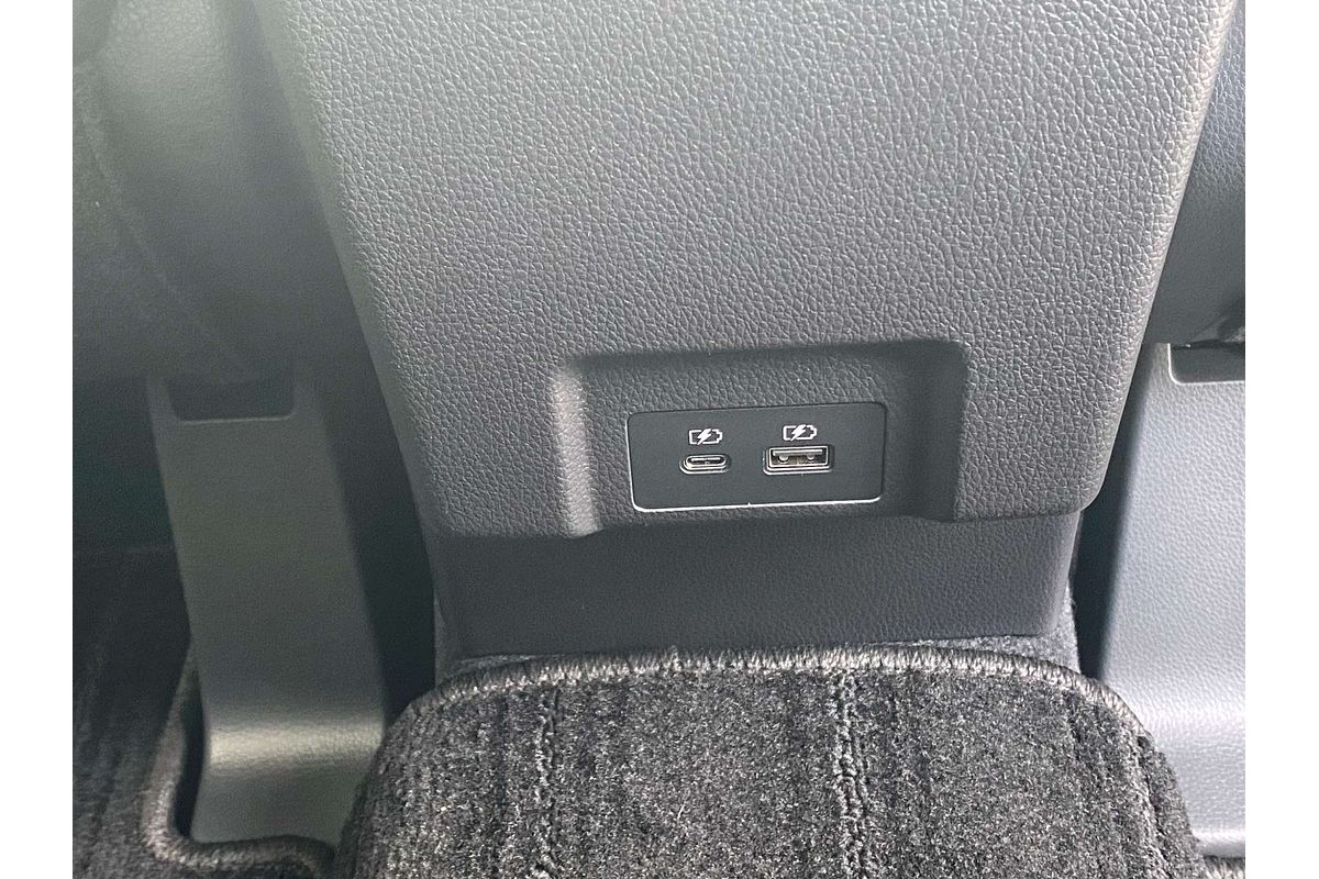 2024 Mitsubishi Eclipse Cross Black Edition YB