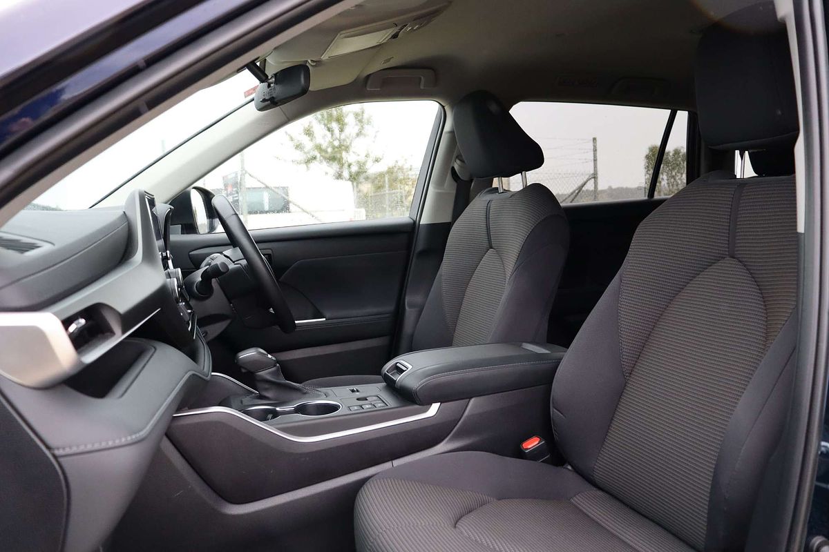 2024 Toyota Kluger GX AXUH78R