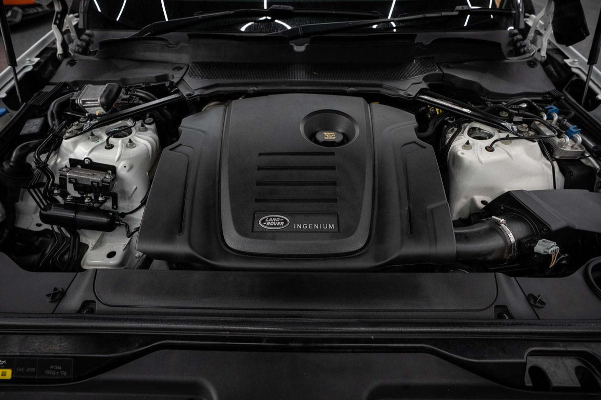 2018 Land Rover Discovery SD4 HSE Series 5