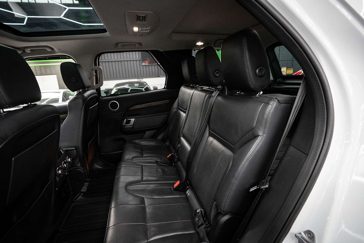 2018 Land Rover Discovery SD4 HSE Series 5