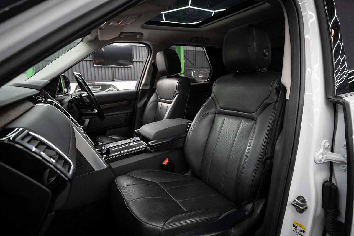 2018 Land Rover Discovery SD4 HSE Series 5