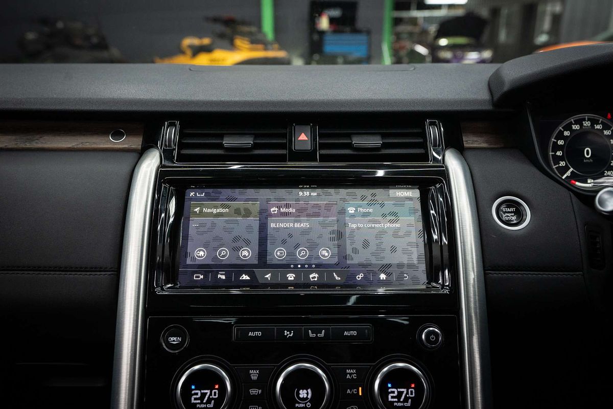2018 Land Rover Discovery SD4 HSE Series 5