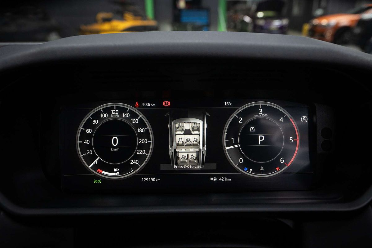 2018 Land Rover Discovery SD4 HSE Series 5
