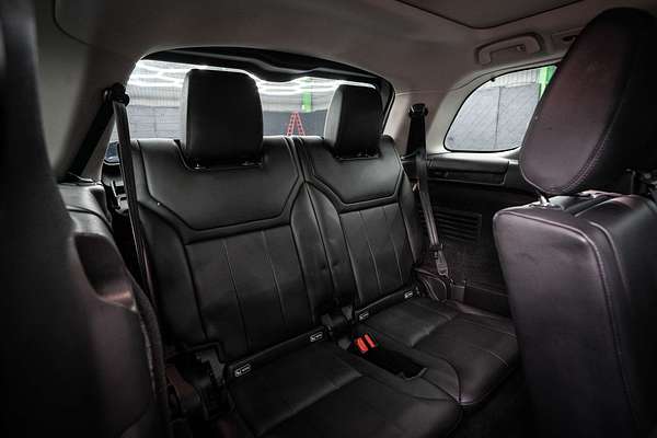 2018 Land Rover Discovery SD4 HSE Series 5