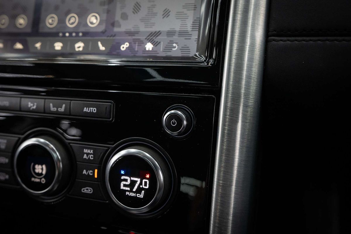 2018 Land Rover Discovery SD4 HSE Series 5