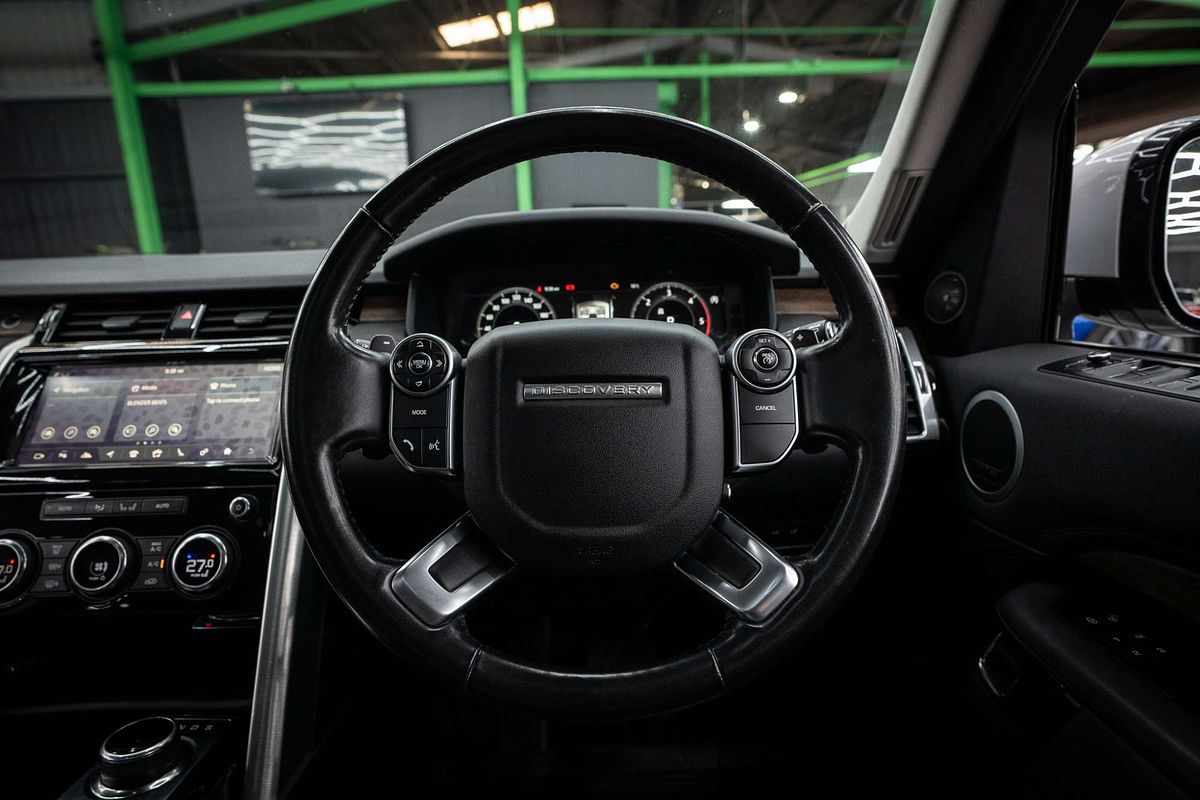 2018 Land Rover Discovery SD4 HSE Series 5