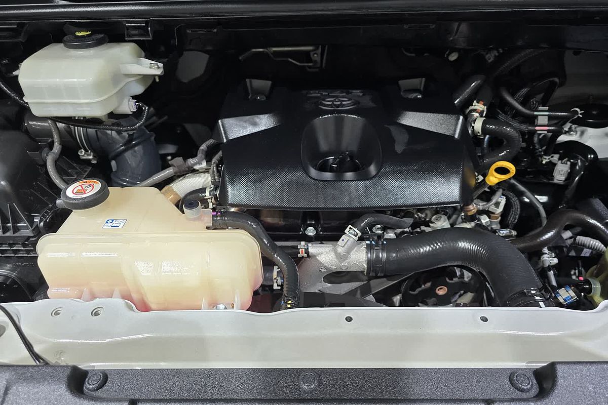 2021 Toyota Hiace Hiace Van LWB 2.8L T Diesel Automatic Crew GDH300R LWB