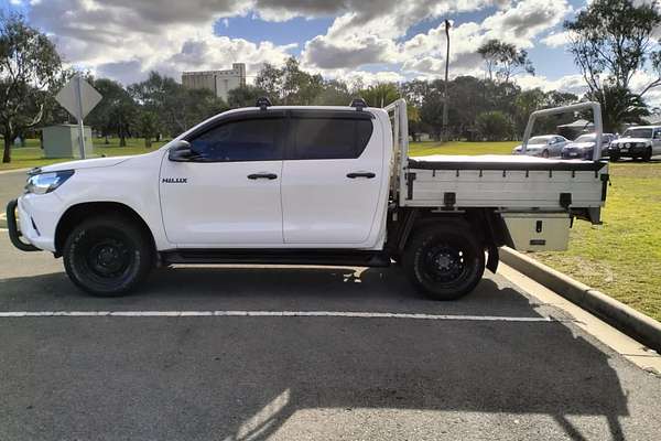 2017 Toyota Hilux SR GUN126R 4X4