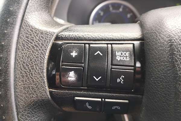 2017 Toyota Hilux SR GUN126R 4X4