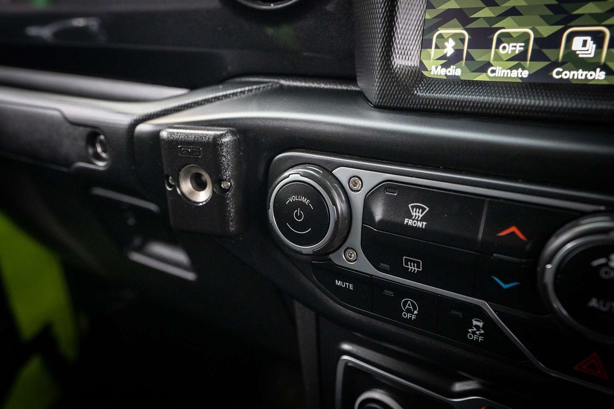 2021 Jeep Gladiator Night Eagle JT All Wheel Drive