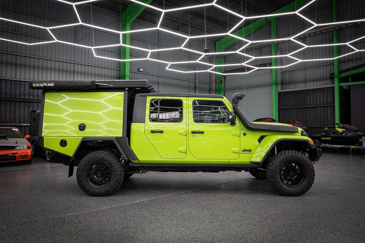 2021 Jeep Gladiator Night Eagle JT All Wheel Drive