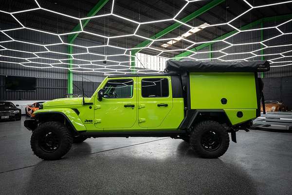 2021 Jeep Gladiator Night Eagle JT All Wheel Drive