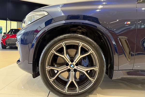 2022 BMW X5 xDrive30d M Sport G05
