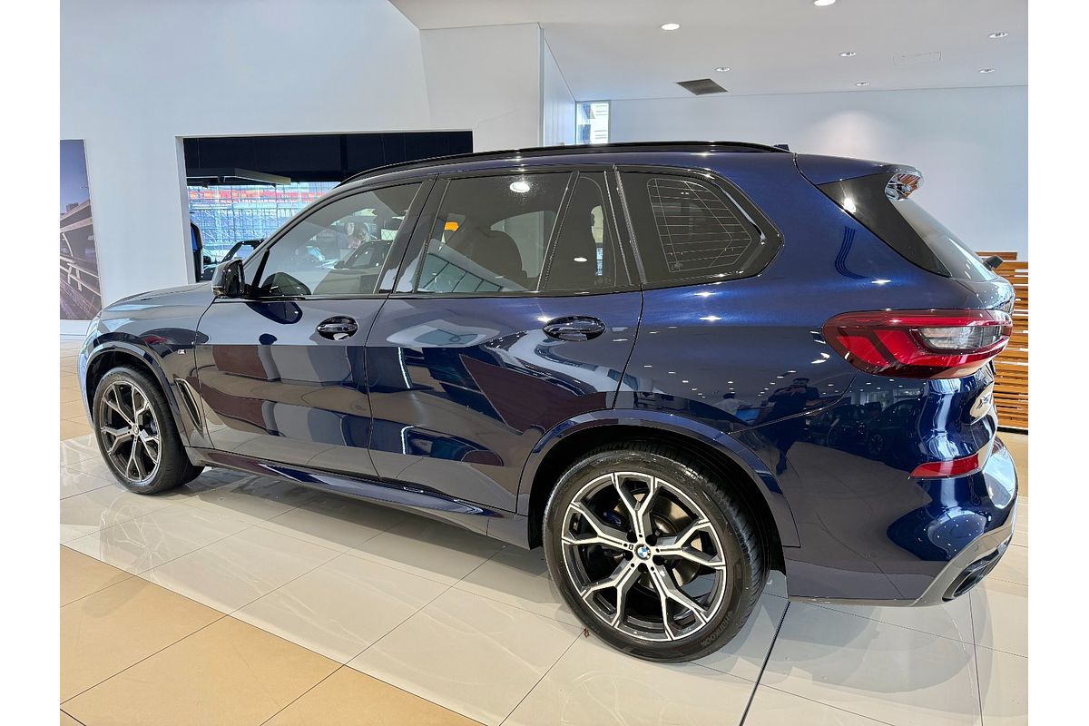 2022 BMW X5 xDrive30d M Sport G05