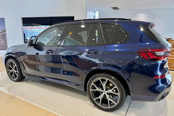 2022 BMW X5 xDrive30d M Sport G05