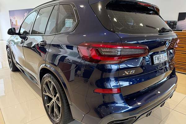 2022 BMW X5 xDrive30d M Sport G05