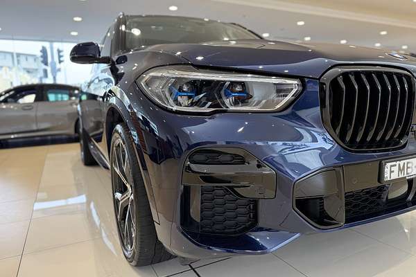 2022 BMW X5 xDrive30d M Sport G05