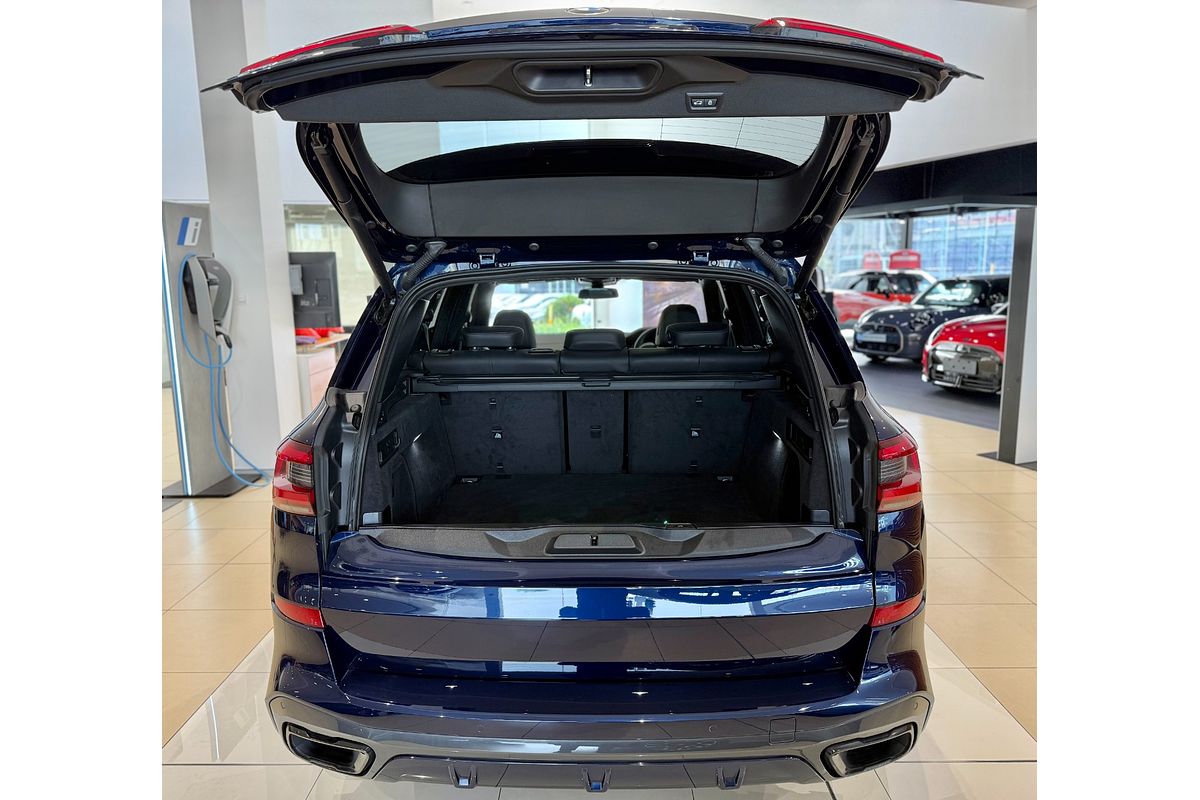 2022 BMW X5 xDrive30d M Sport G05