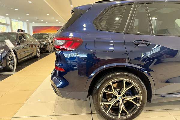 2022 BMW X5 xDrive30d M Sport G05