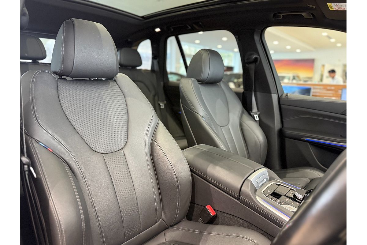 2022 BMW X5 xDrive30d M Sport G05