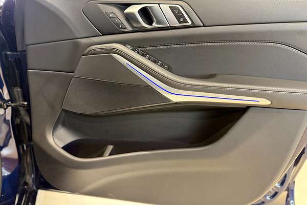2022 BMW X5 xDrive30d M Sport G05