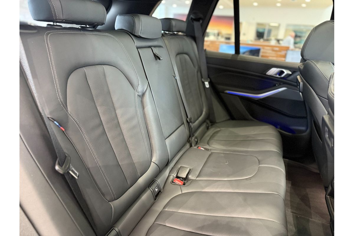 2022 BMW X5 xDrive30d M Sport G05