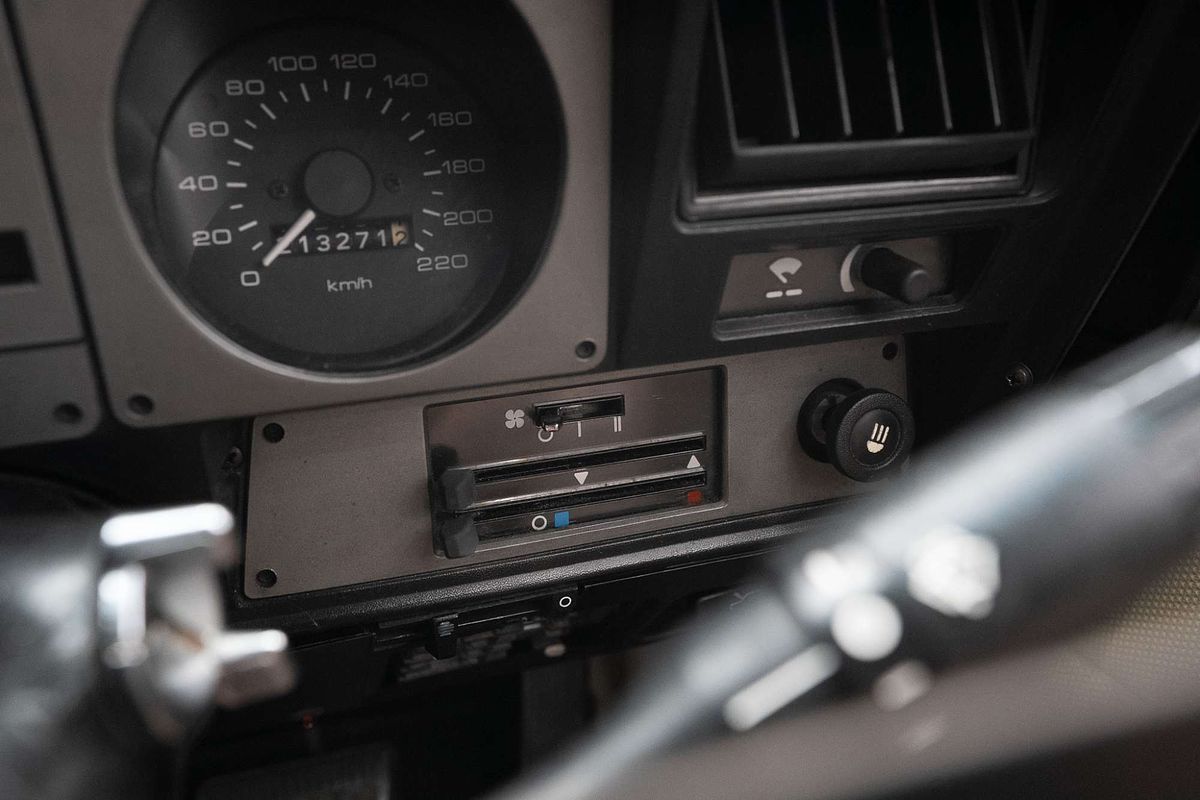 1977 Holden Monaro GTS HX