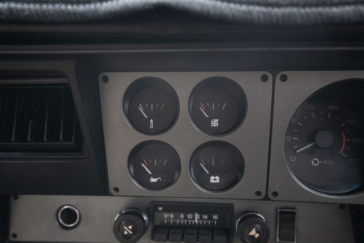 1977 Holden Monaro GTS HX