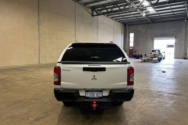 2023 Mitsubishi Triton GSR MR 4X4