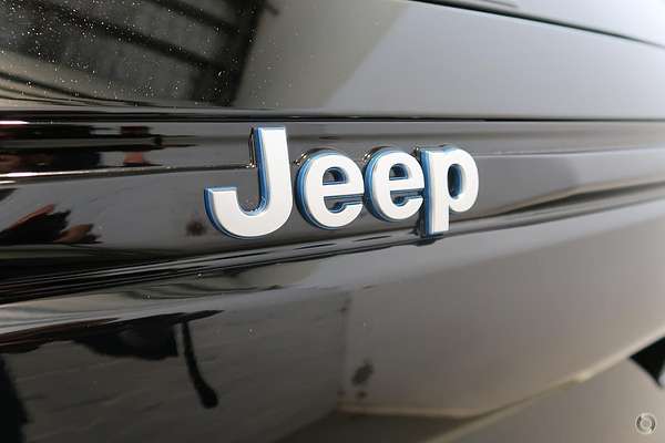 2023 Jeep Grand Cherokee Summit Reserve 4xe WL