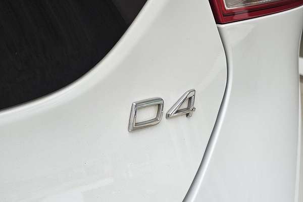 2015 Volvo V40 D4 Luxury
