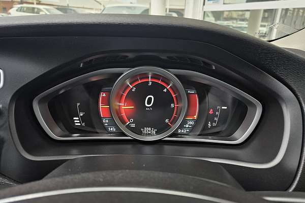 2015 Volvo V40 D4 Luxury
